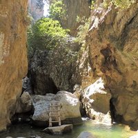 Patsos Gorge rocks and ladder