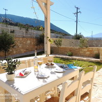 11 Athina garden dining area