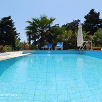 02 The Buoys Villa private pool.